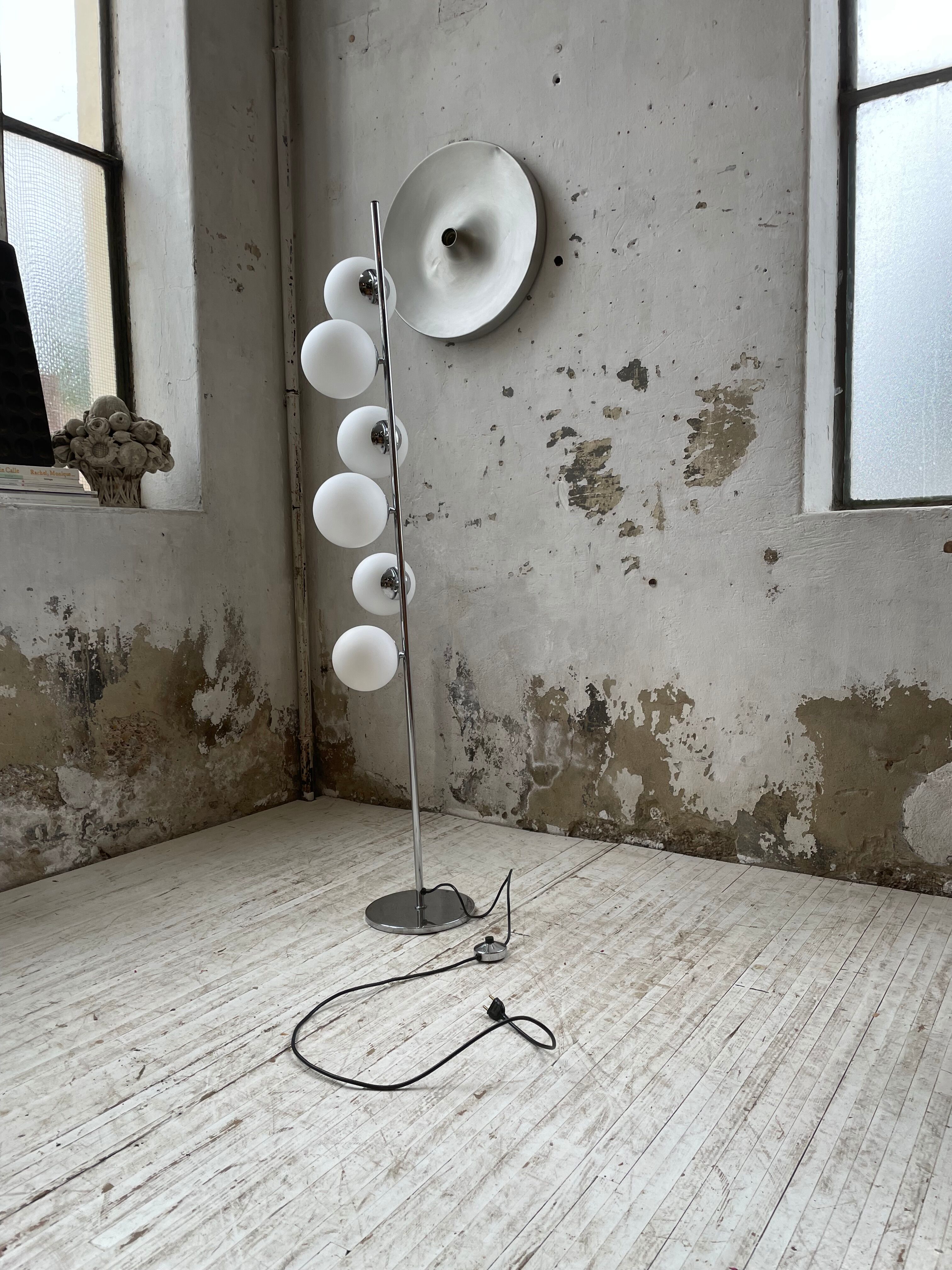 Floor lamp design 70s "balls"