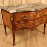 Commode Sauteuse d'époque Louis XV