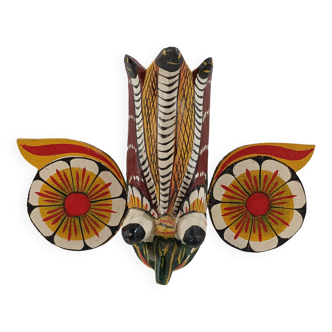 Masque tribal décoratif à ailes en bois Z017