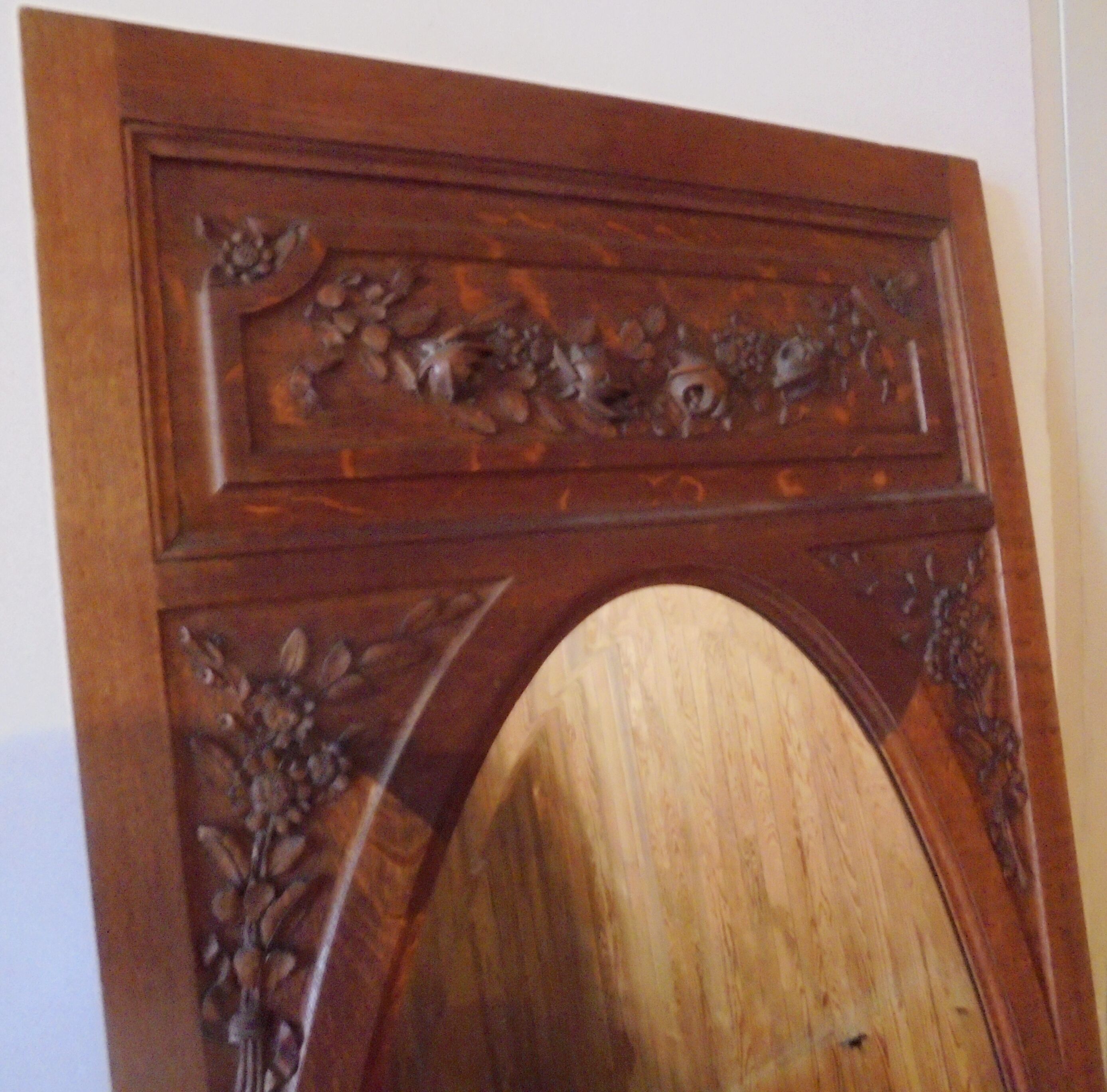 Beveled mirror to install