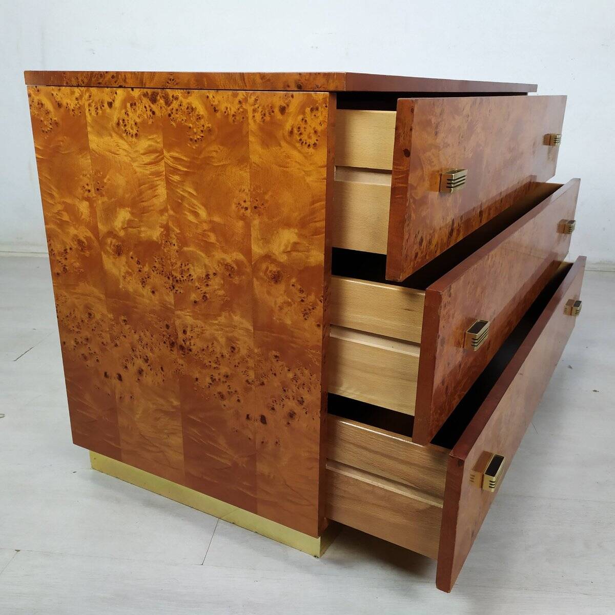 Commode à tiroirs vintage en loupe d'amboine, 1970s