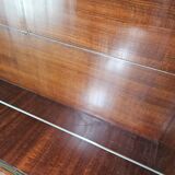 1930s Art Decò display cabinet in walnut and walnut root