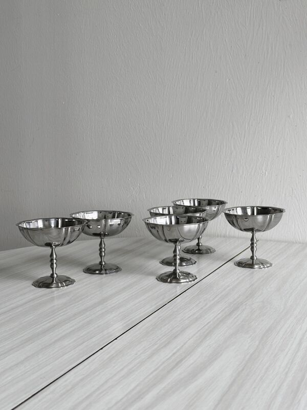 6 coupelles sur pied en inox style Letang Remy