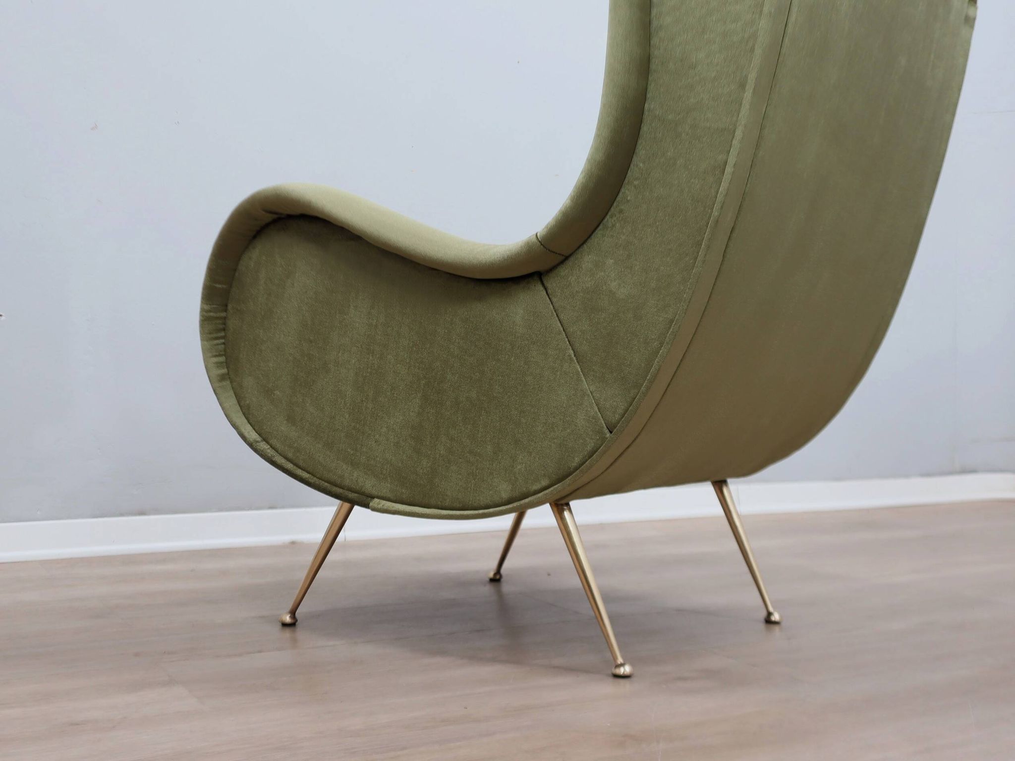 1950s Italian armchair Senior Zanuso style green velvet