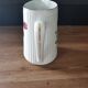 Pichet en porcelaine blanche