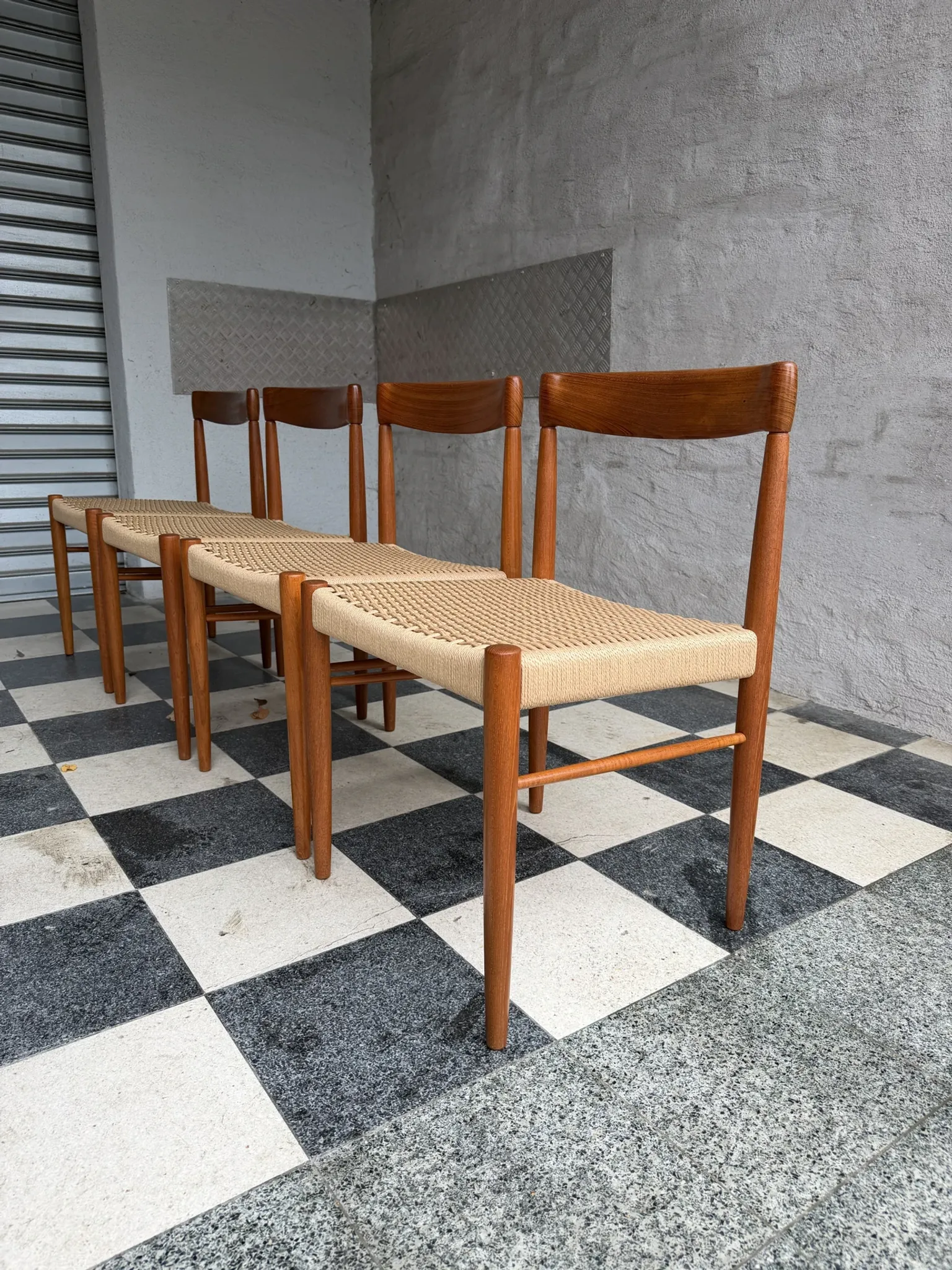 Set of 4 HW Klein chairs for Bramin