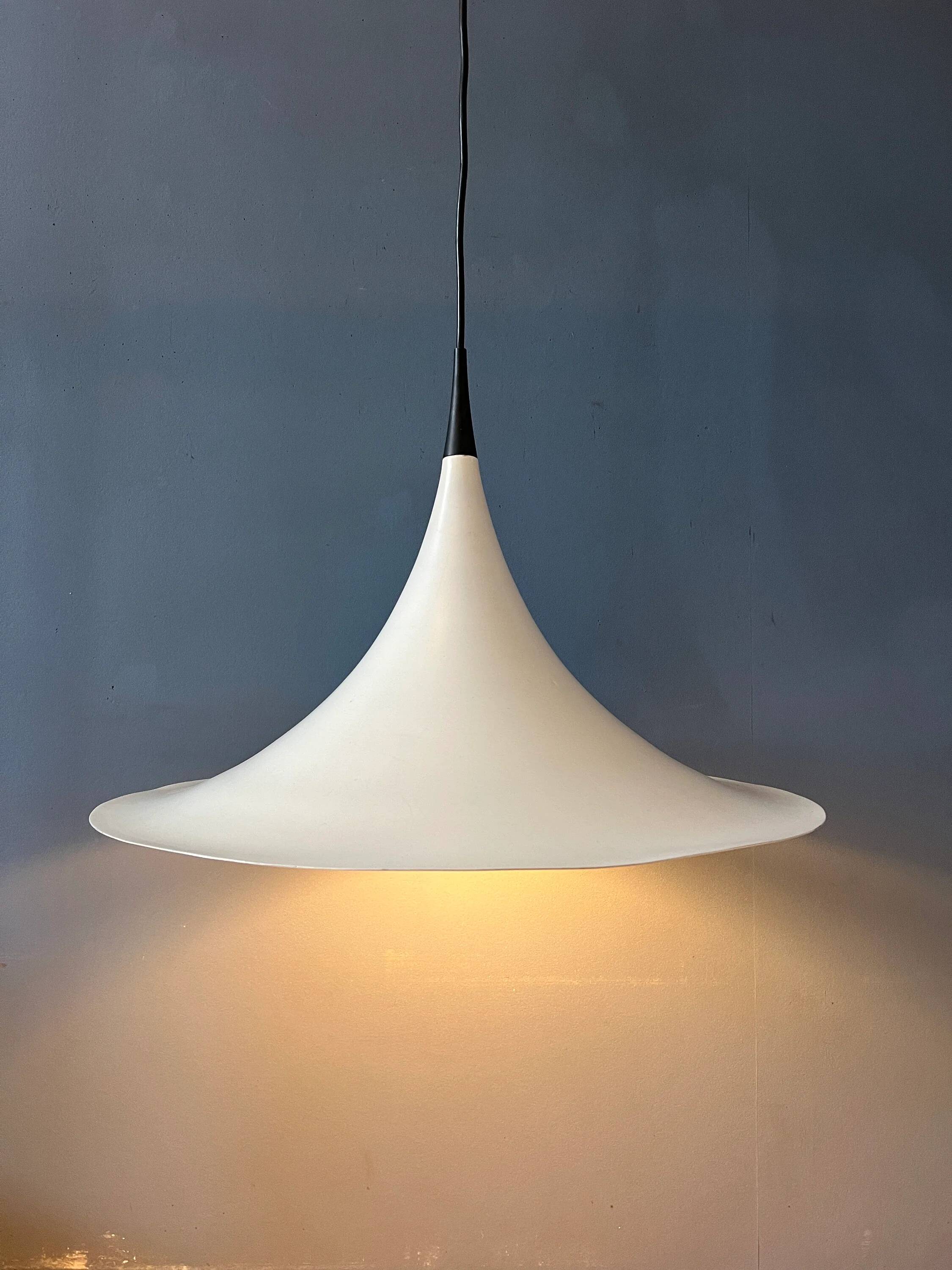 Suspension "witch's hat" white Danish Space Age Mid-Century