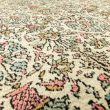 1960s carpet, 185 x 195