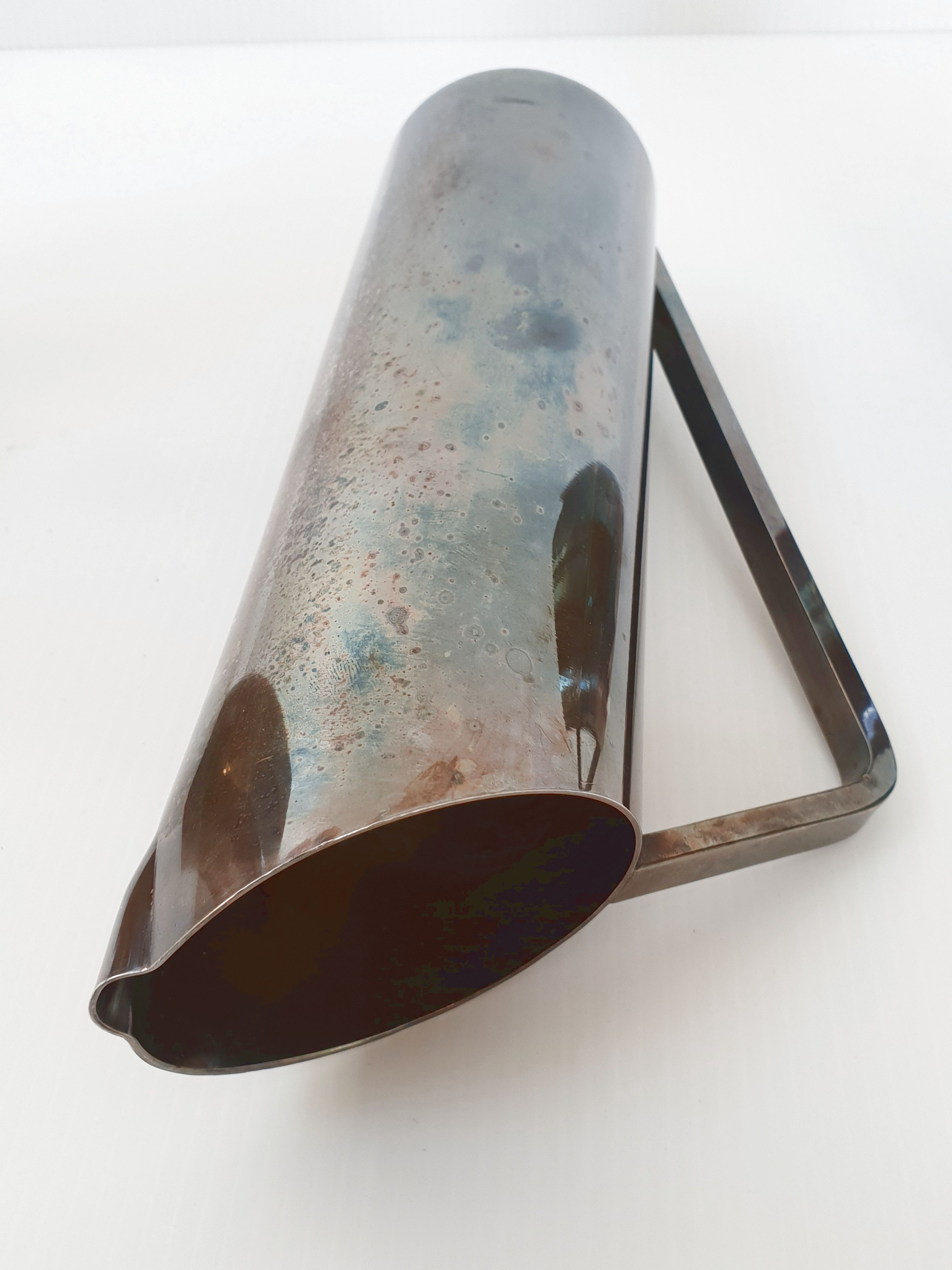 Suite of 3 pitchers in vintage 1970 silver metal