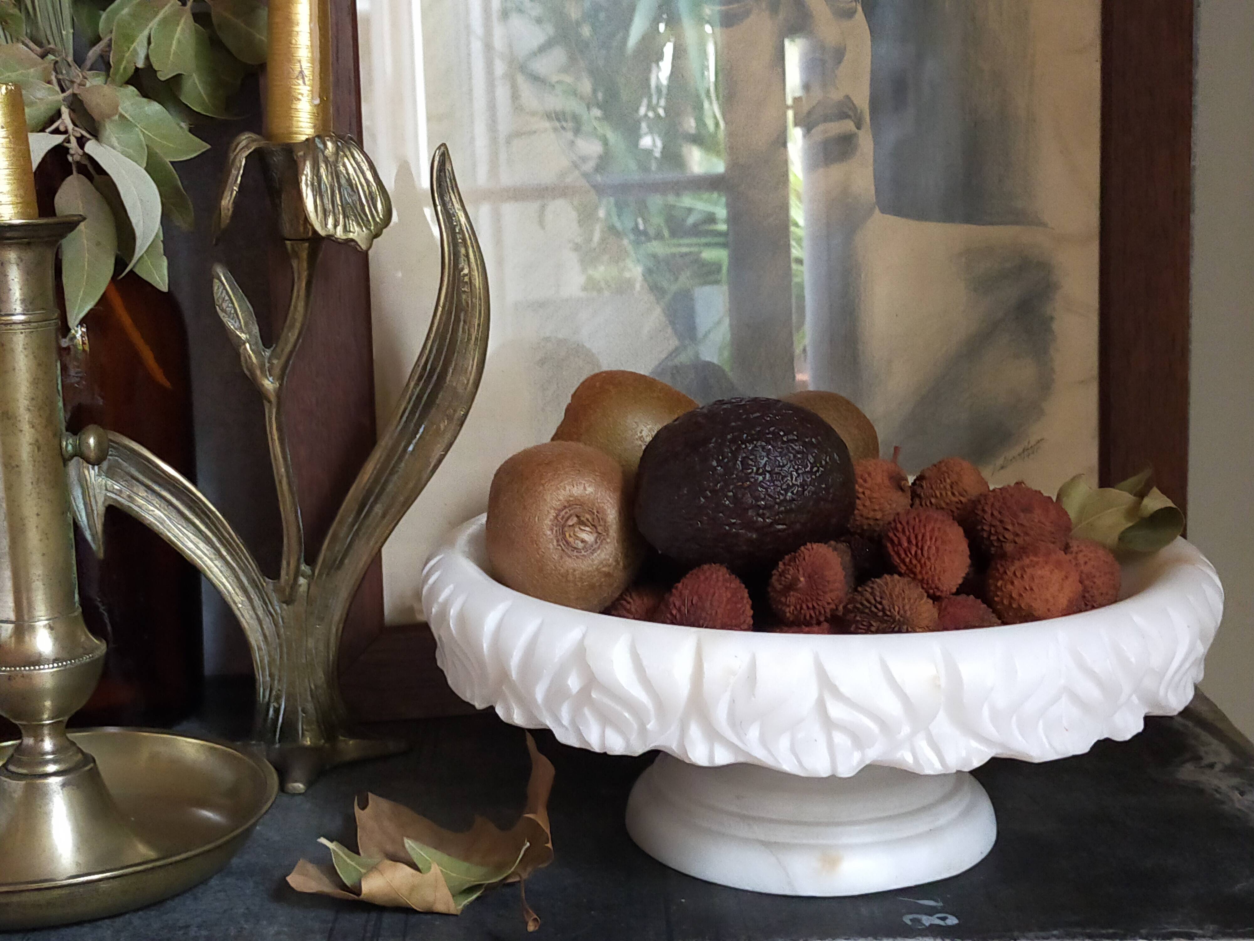 Alabaster fruit bowl from the 70s