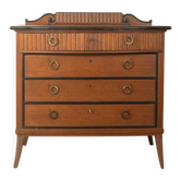 Commode classique des années 1920 en marron foncé.