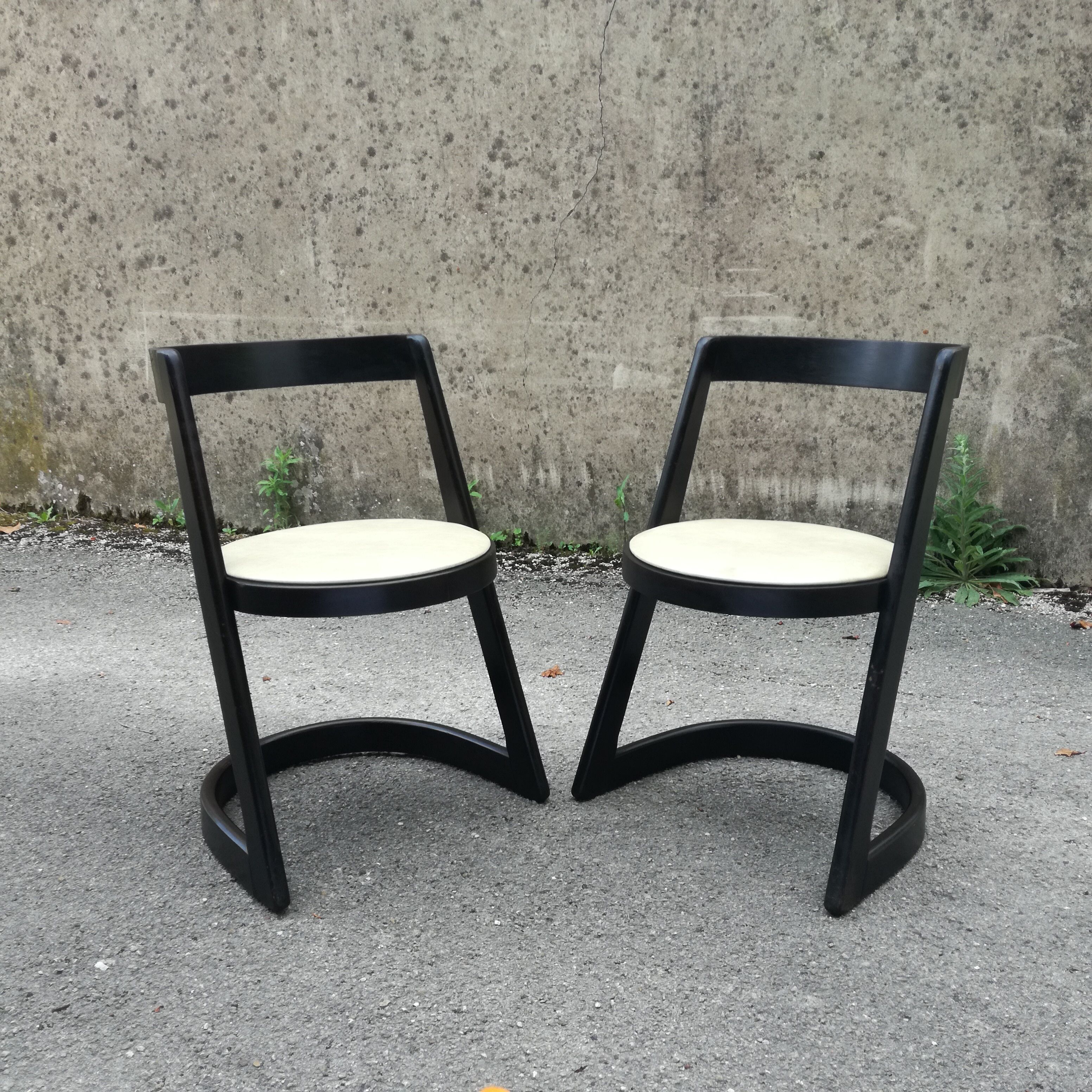 Pair of Halfa chairs by Baumann