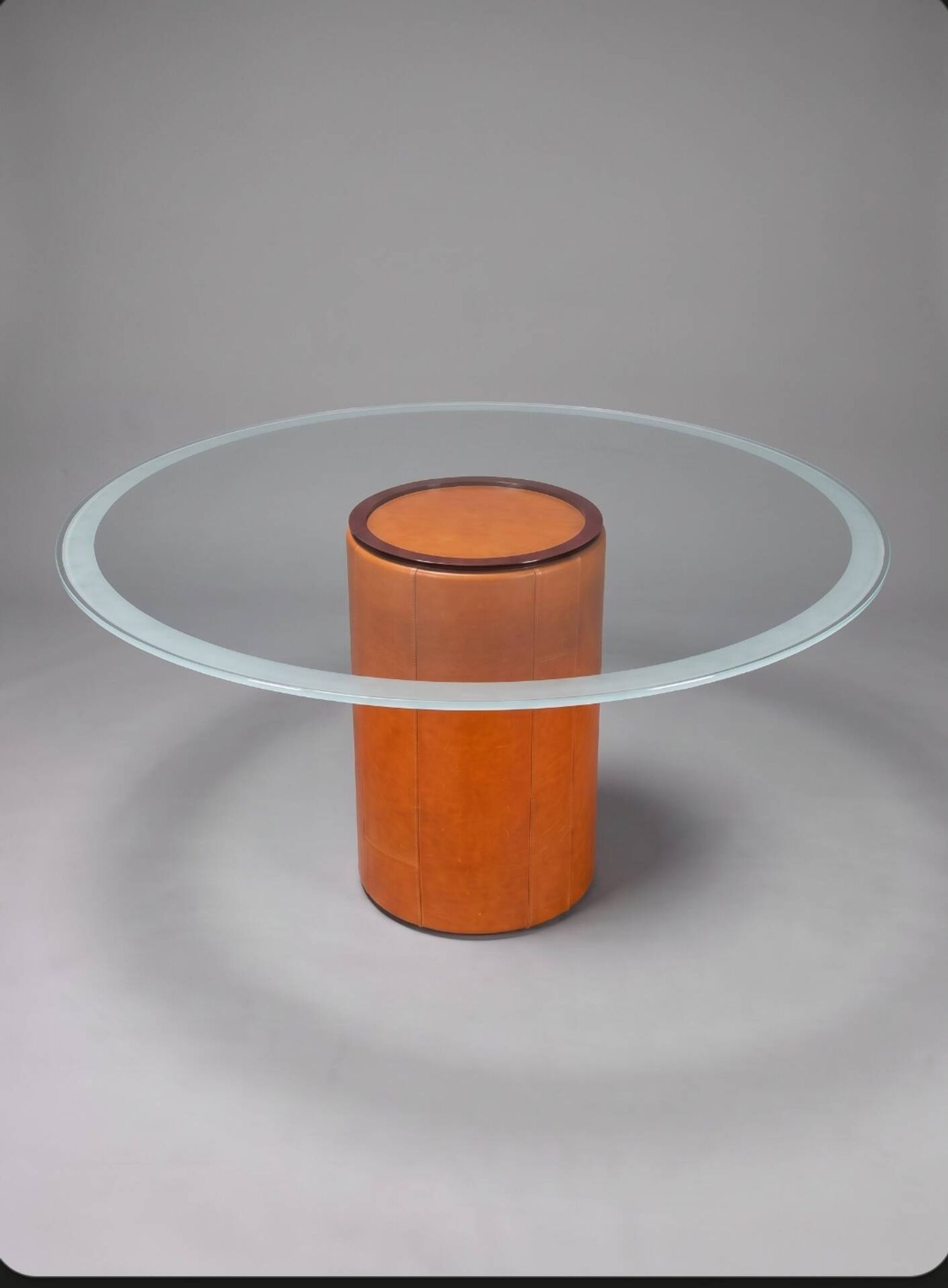 Dining table Afra & Tobia Scarpa. 70s