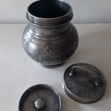 Old tin pot