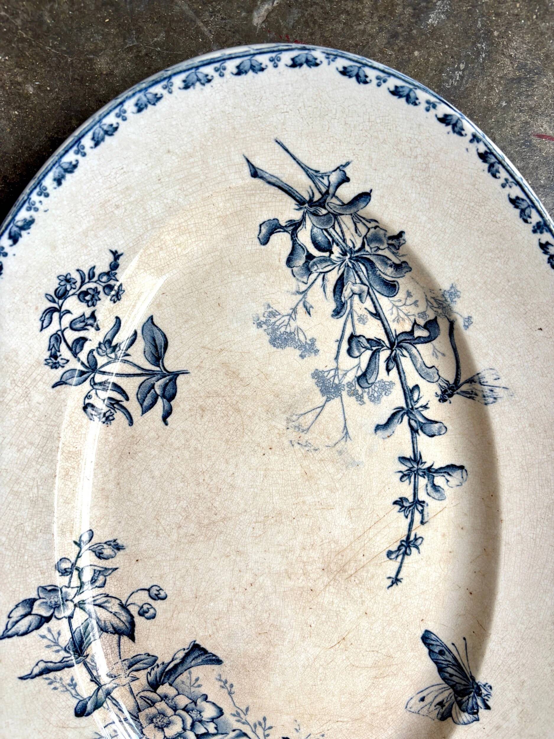 Sarreguemines oval dish in blue ironstone, "Carmen" service