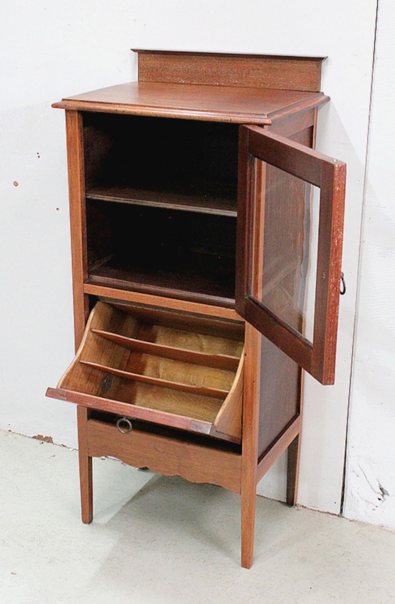 Meuble vitrine– 1920