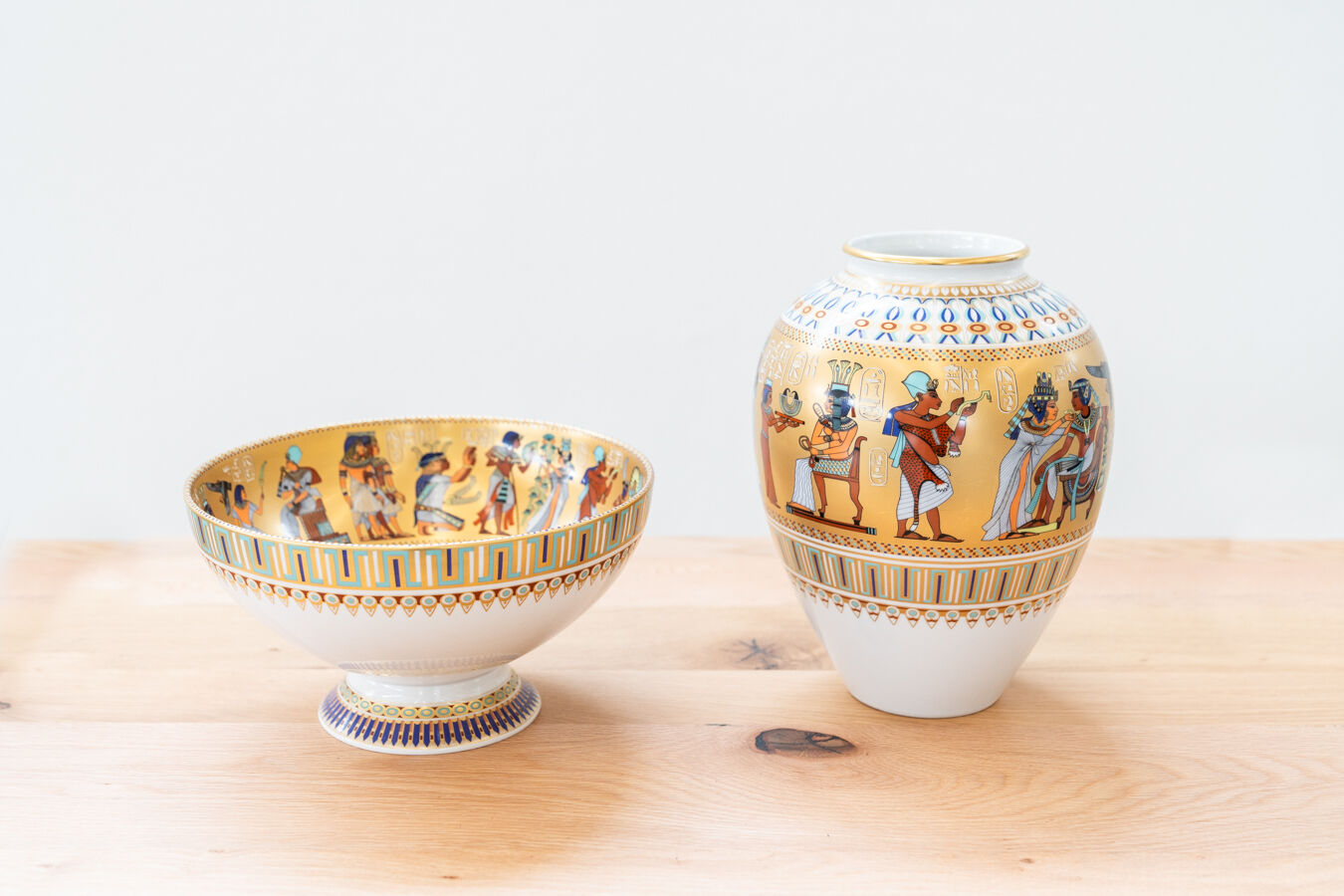 Kaiser "Theben" set of 2 porcelain vases, Egyptian motif.