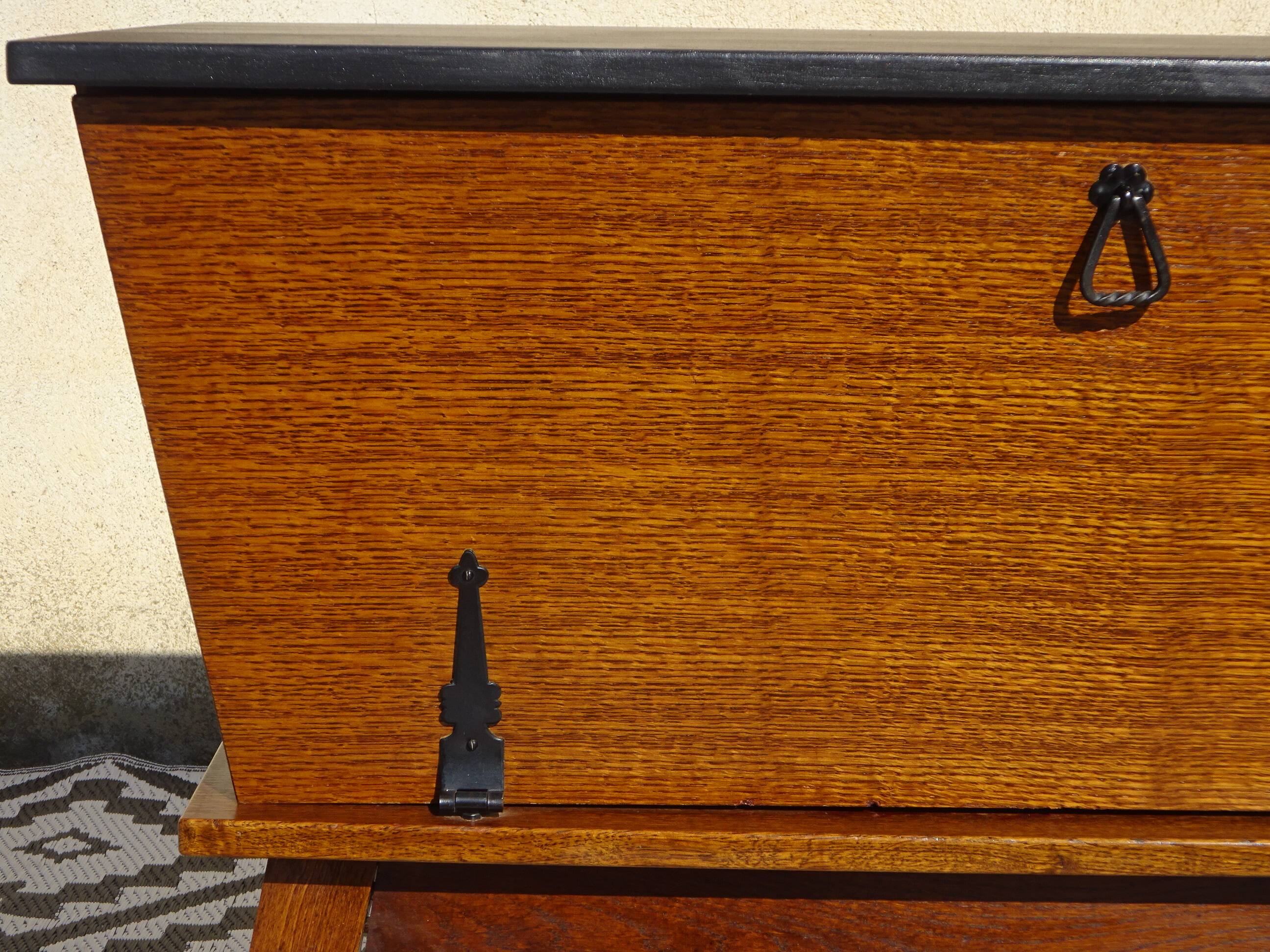 Dough table on wheels