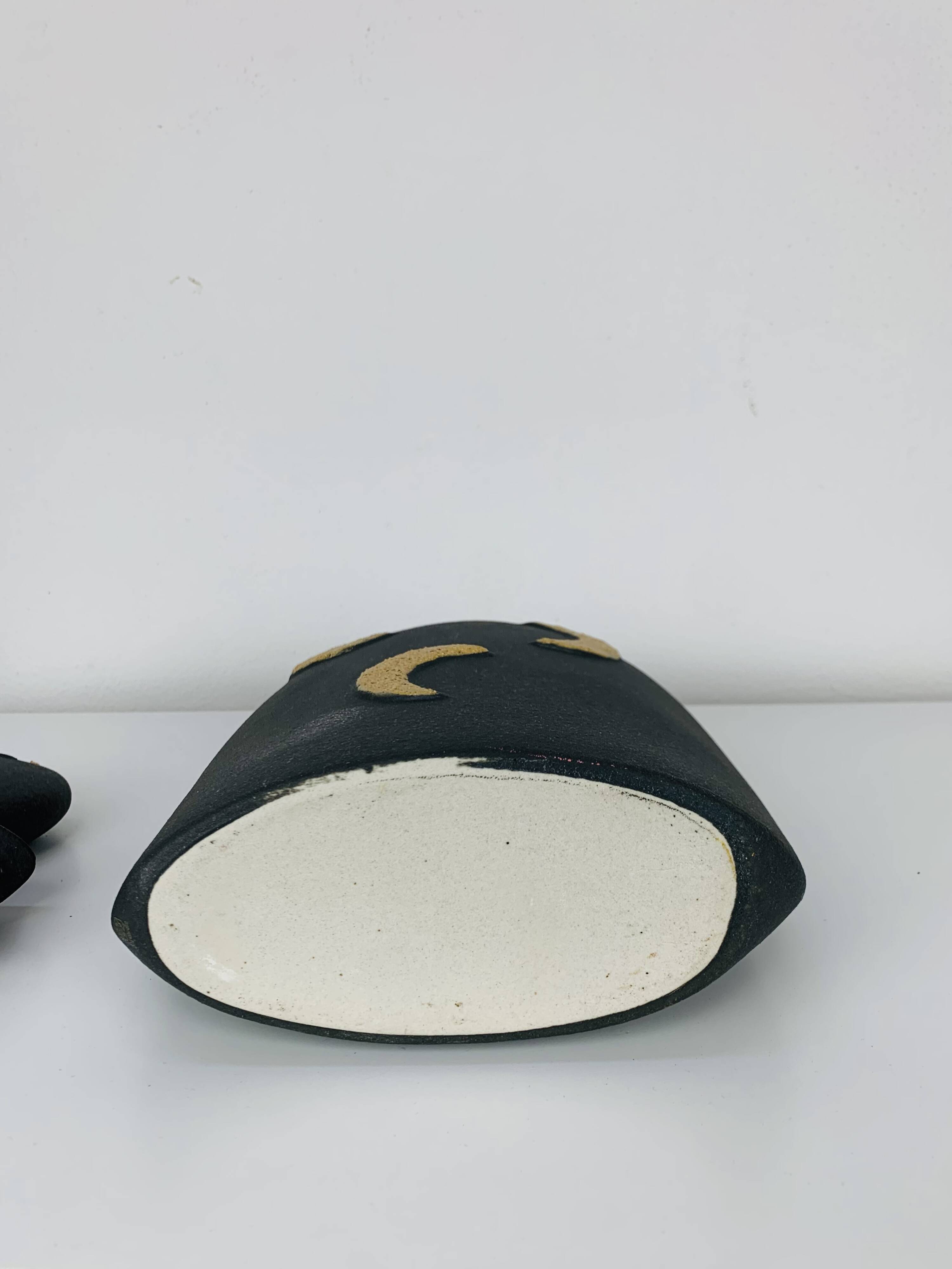 Anthropomorphic ceramic sculpture