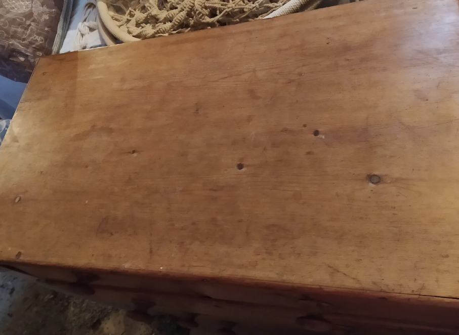 Old English pine wood dresser