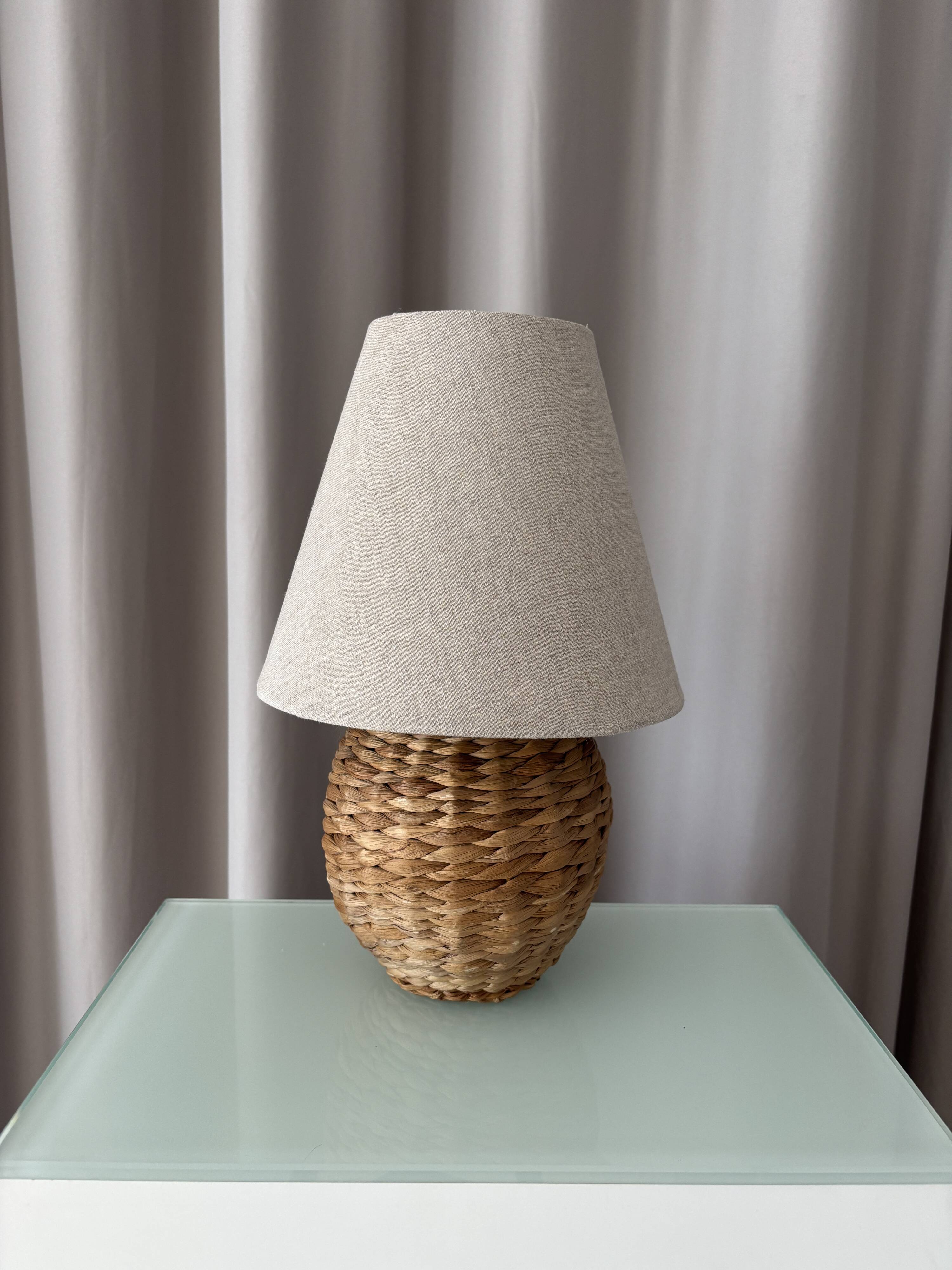 Vintage Woven Rattan Table Lamp with Linen Shade