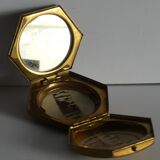 Houbigant powder maker