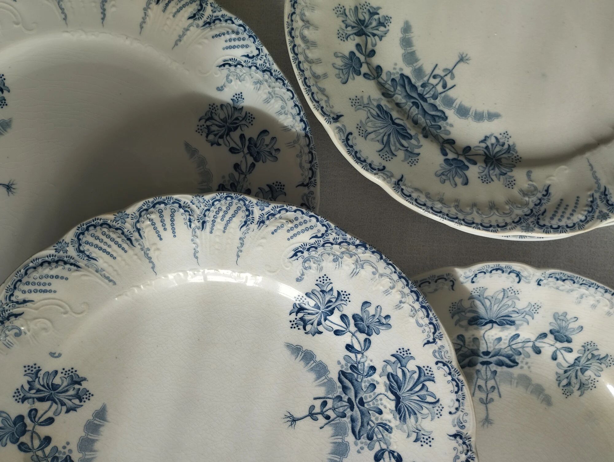 "Regency" - 6 flat plates ironstone St-Amand & Hamage