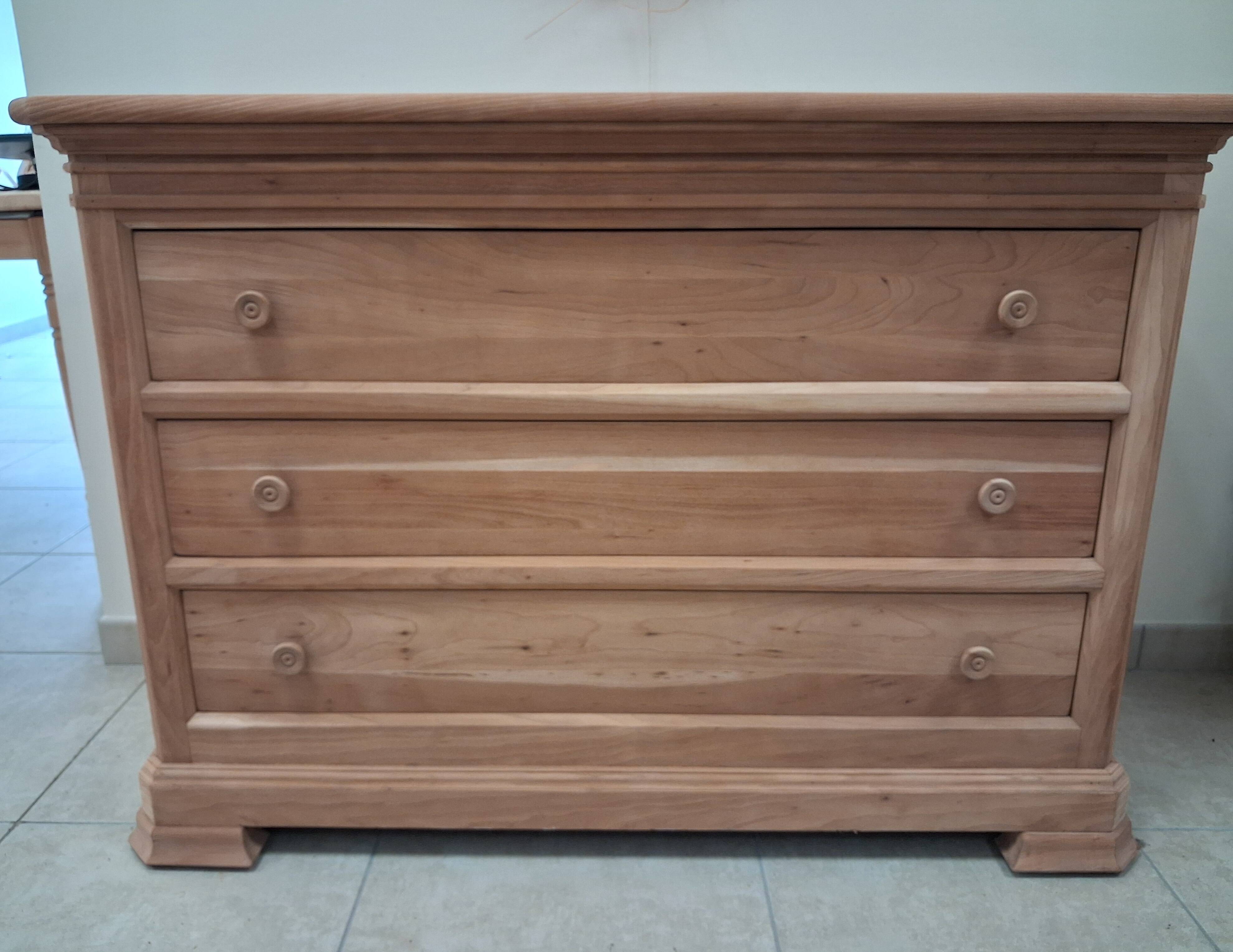 Three-drawer beech chest of drawers