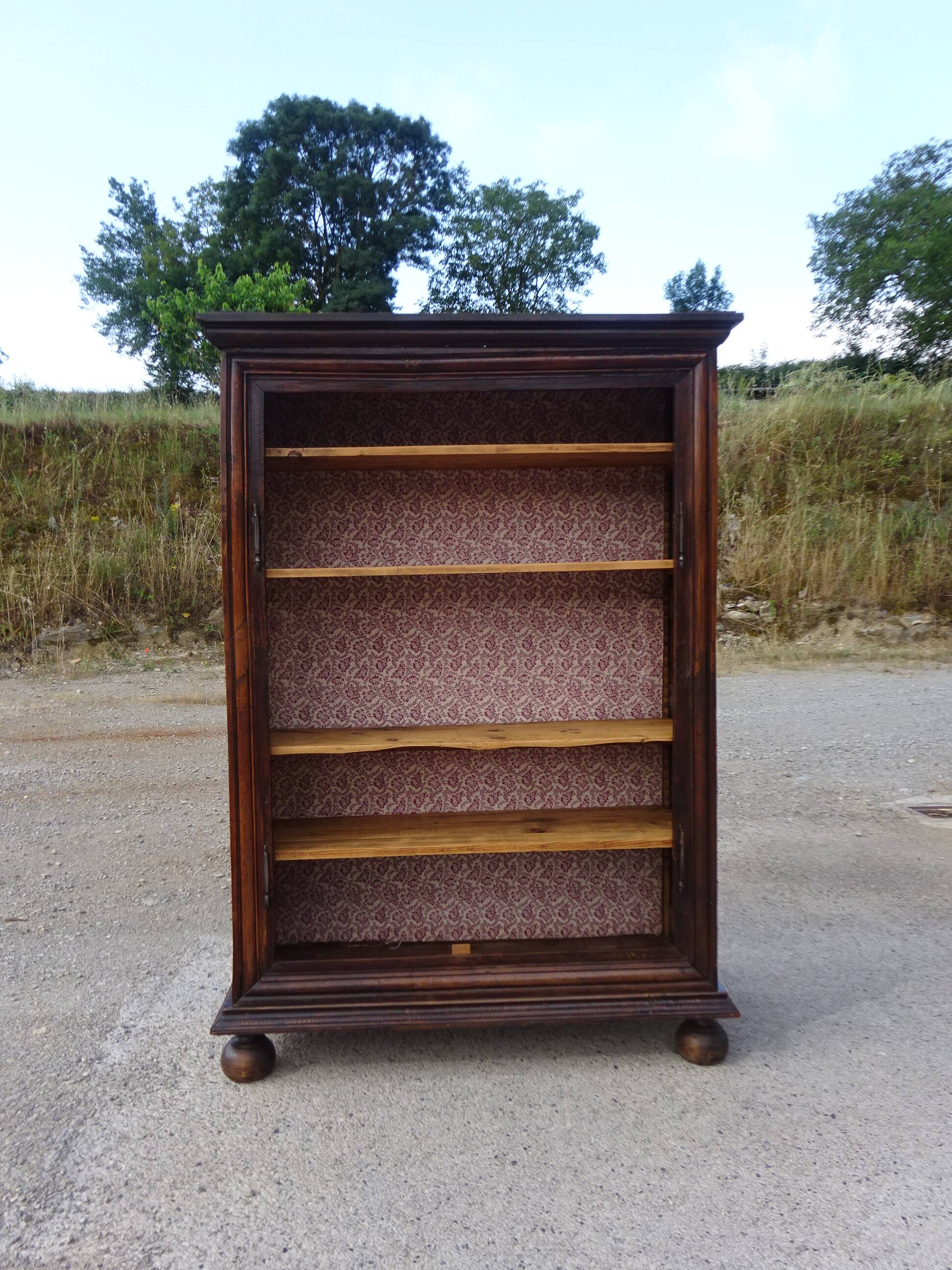 Antique Louis XIII wardrobe in solid walnut