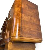 Buffet en noyer Art déco italien, de grande qualité.