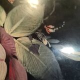 Hand-painted tray in enamelled sheet metal with a bouquet of Napoleon flowers