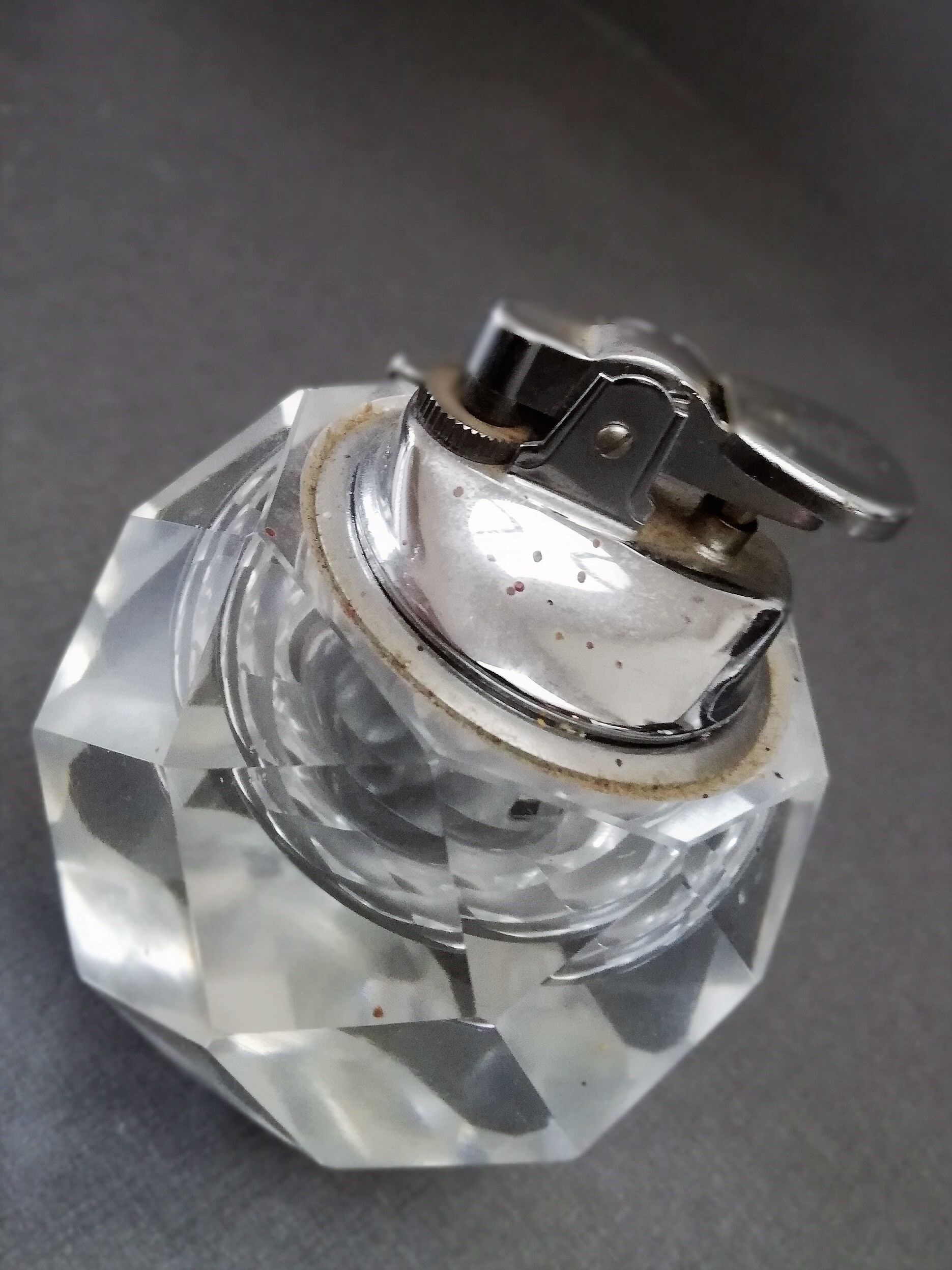 Briquet de table verre à facettes vintage 70 s
