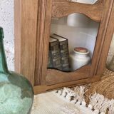 Old showcase