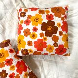 Set of two decorative cushions 70
