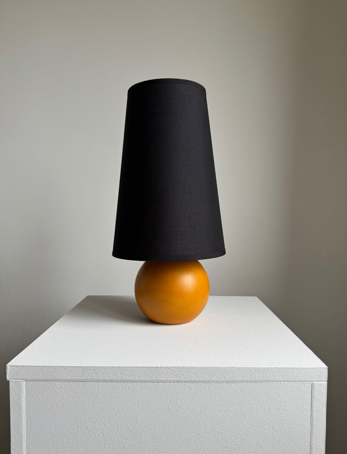 Lampe de table en teck vintage de style mid-century modern