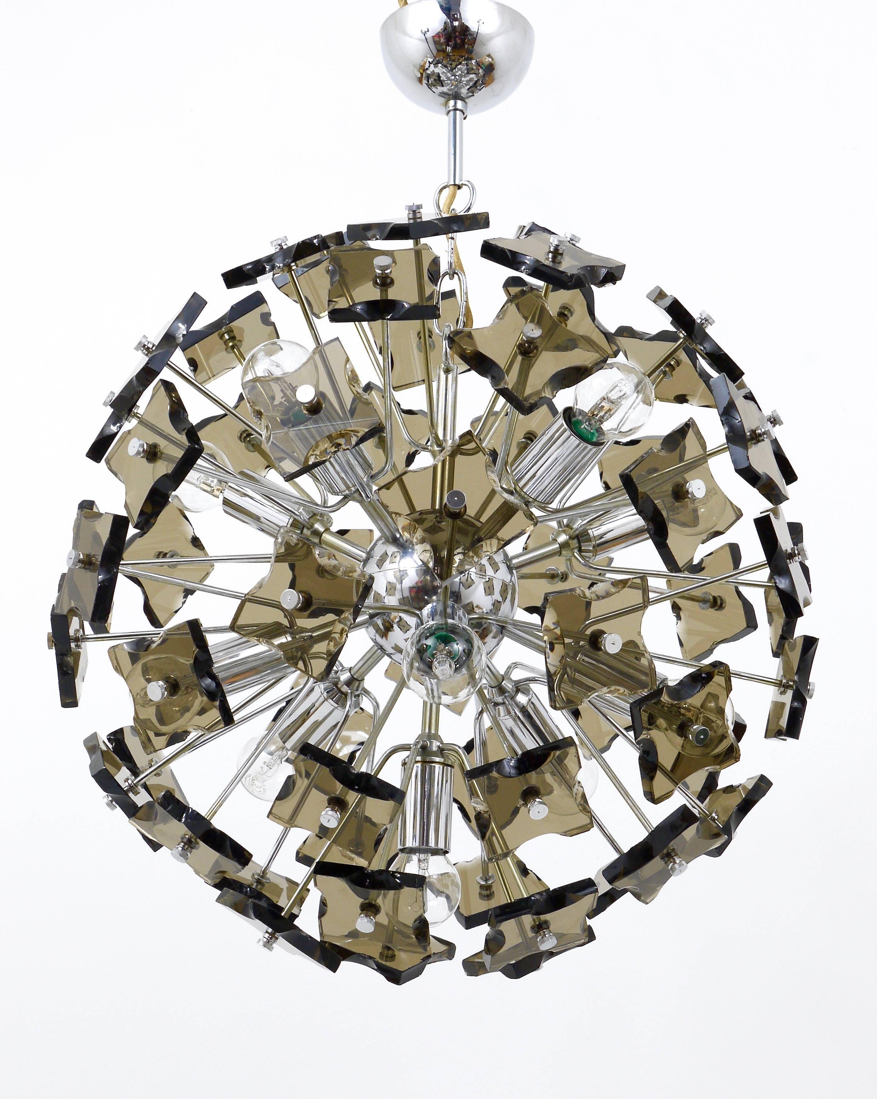 Cut glass Sputnik chandelier Fontana Arte Mid-20th century