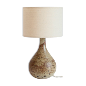 lampe en grès signée