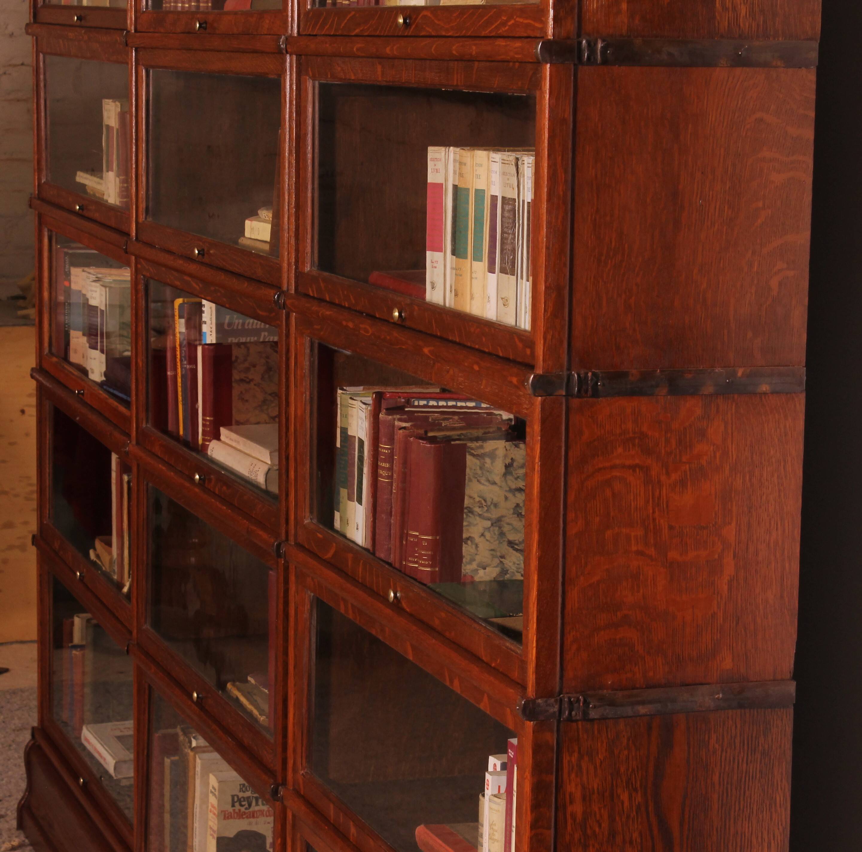 Library Wall of 3 Globe Wernicke Modules in Oak - 19th Century