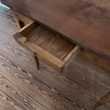 Writing table