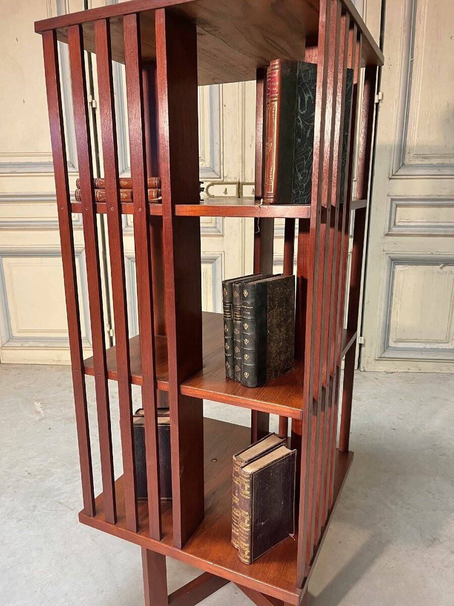 Rotating teak bookshelf from the 60s-70s.