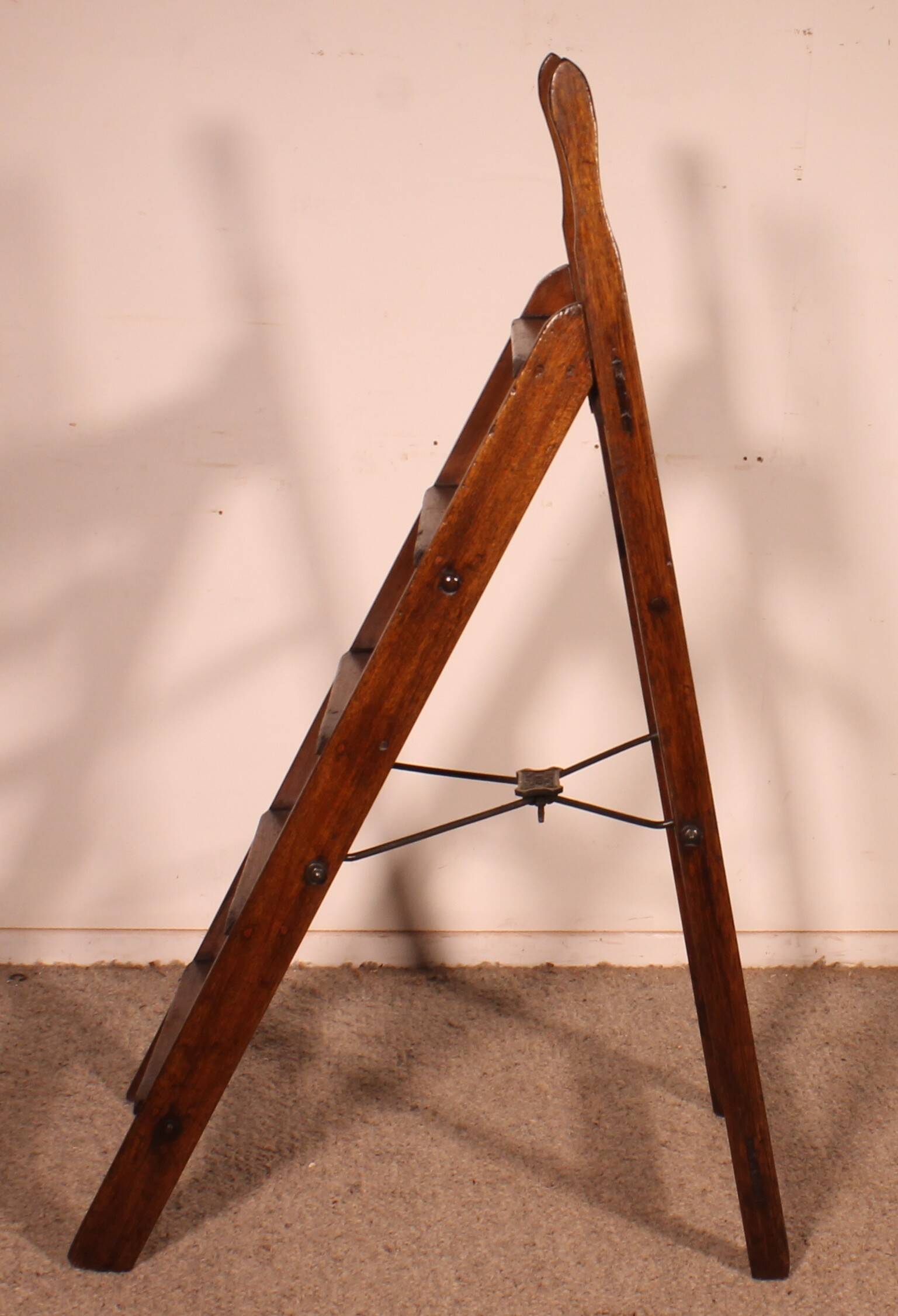 19th-century mahogany library ladder