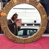 Golden stuck round mirror