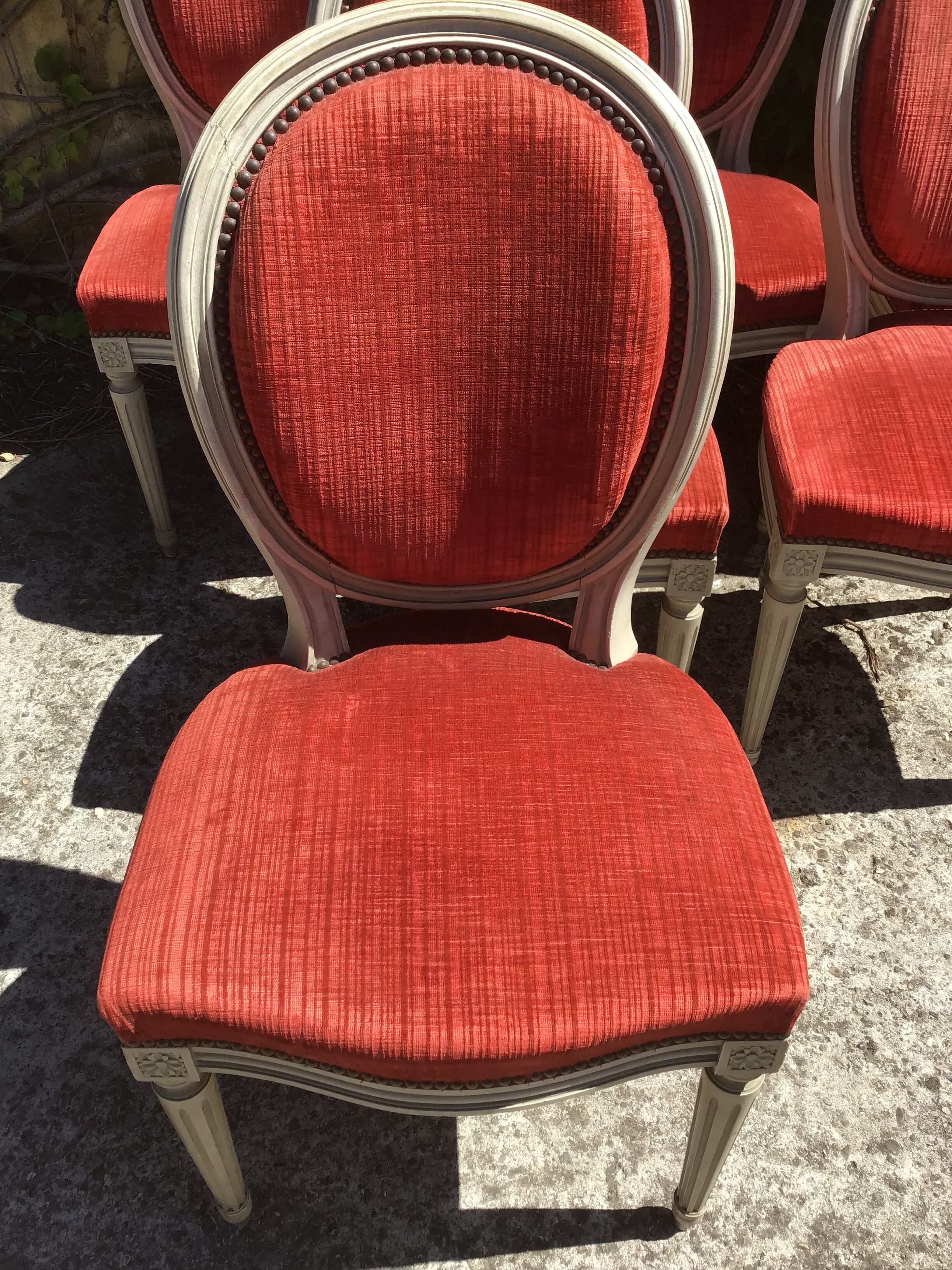 6 Louis XVI-style chairs