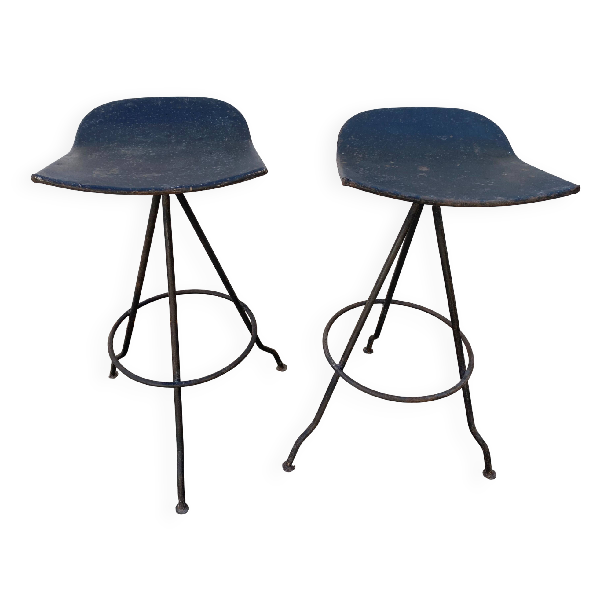 Paire de tabourets de bar pivotants artisanaux en métal de style industriel, 1950