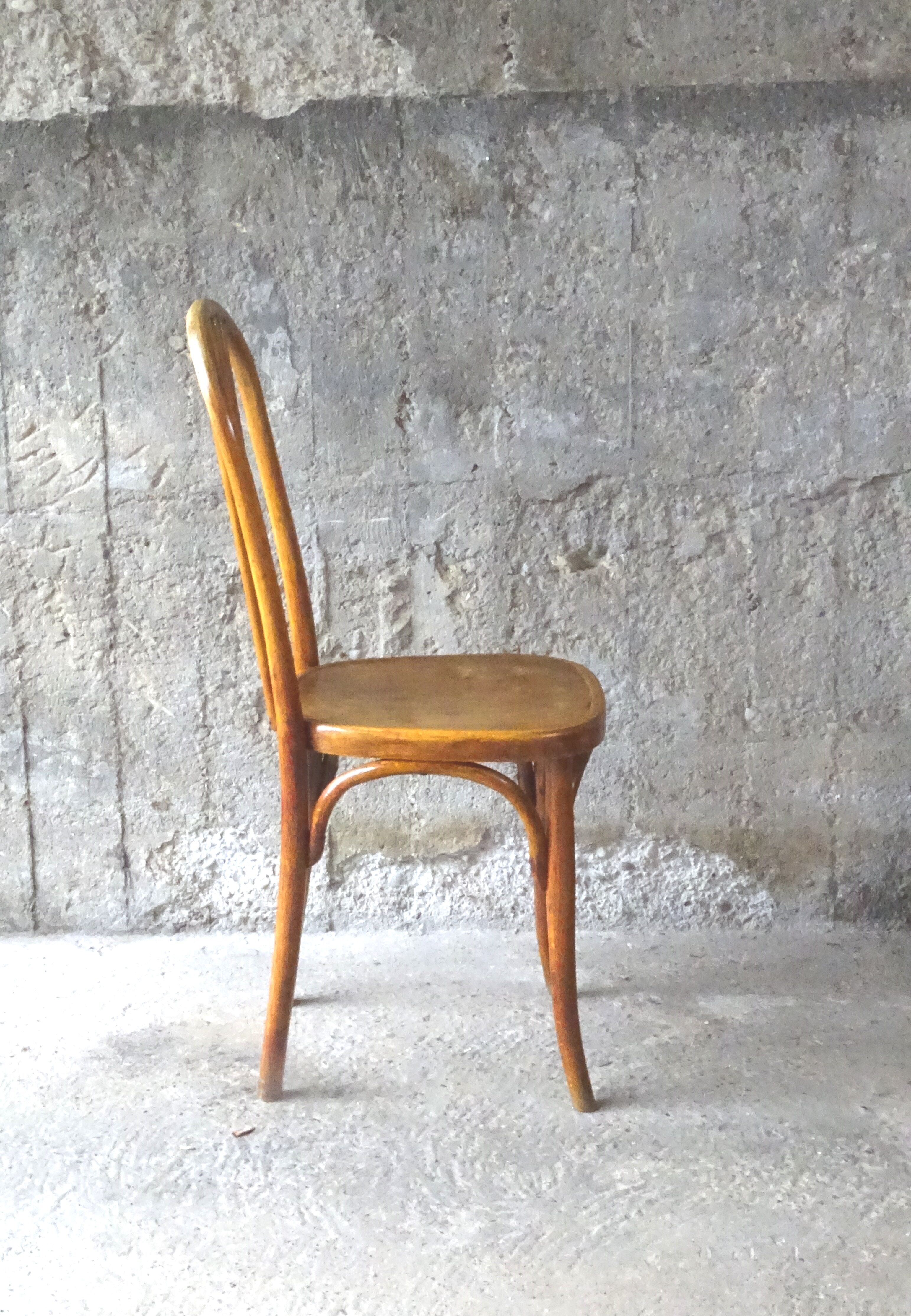 2 Fischel chairs N°196 around 1930 wooden seat- 5 bars