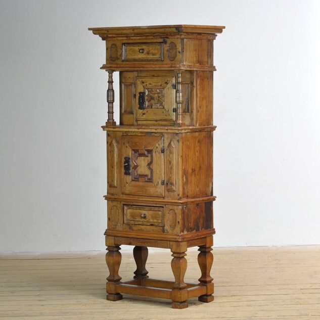 Armoire rustique allemande en pin et chêne, vers 1850