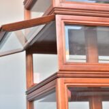 Amazing revolving showcase in 50s cherry