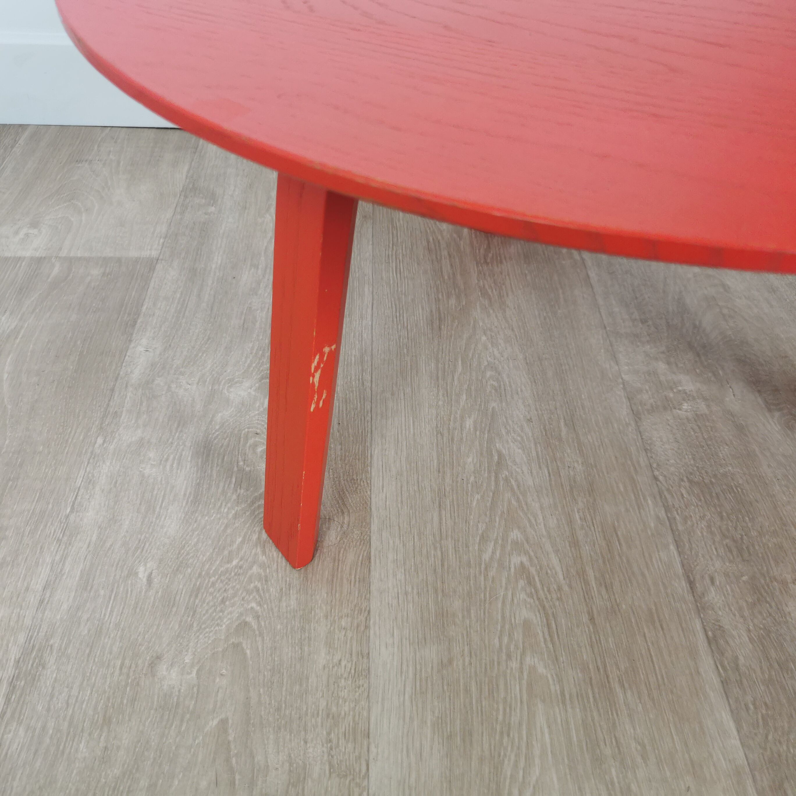 Chaises et table basse RU Shane Schneck