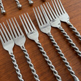 Stainless steel cutlery set with twisted handles – Design cutlery set