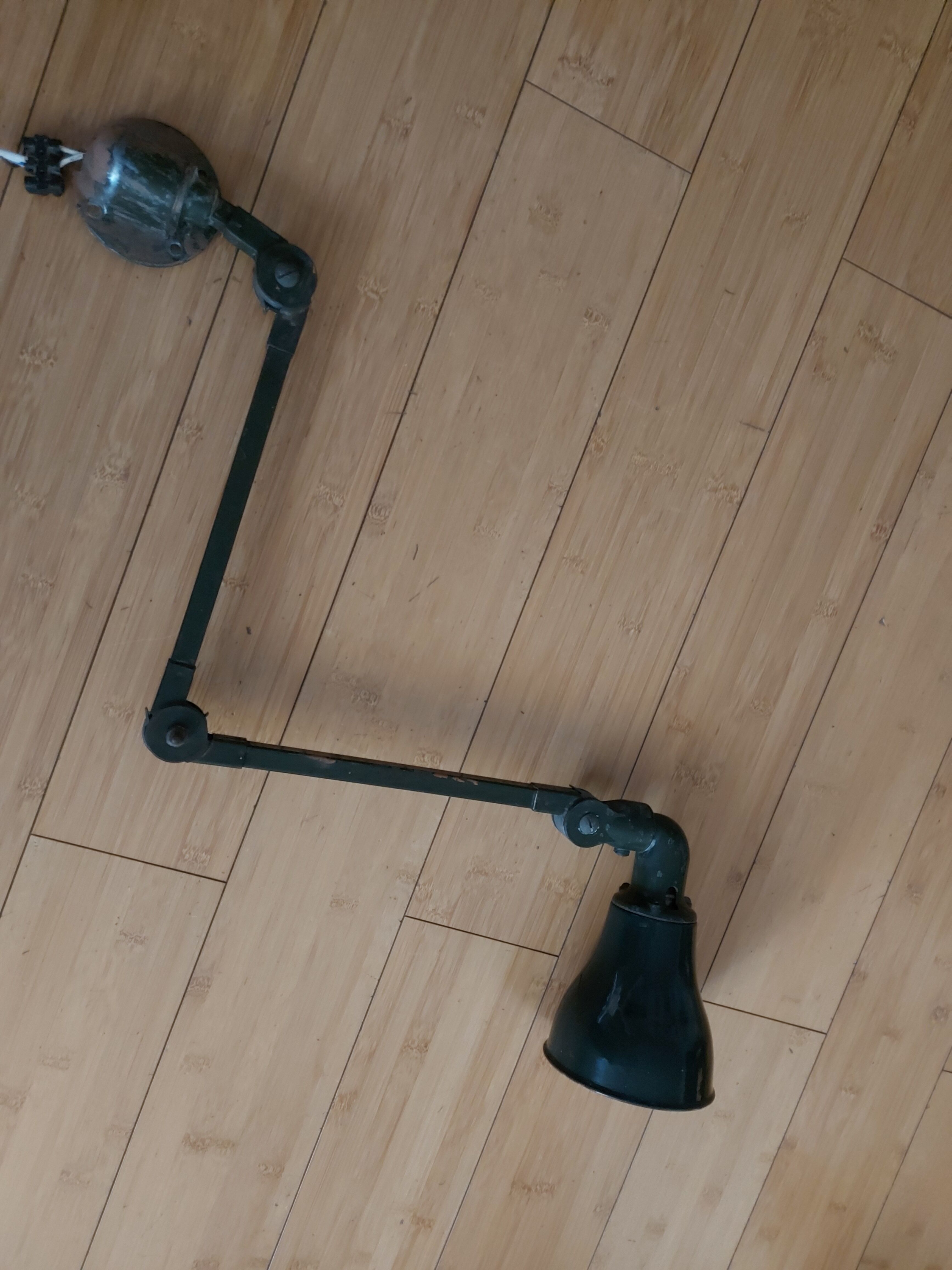 Lampe articulée industrielle des années 40'S Invisaflex